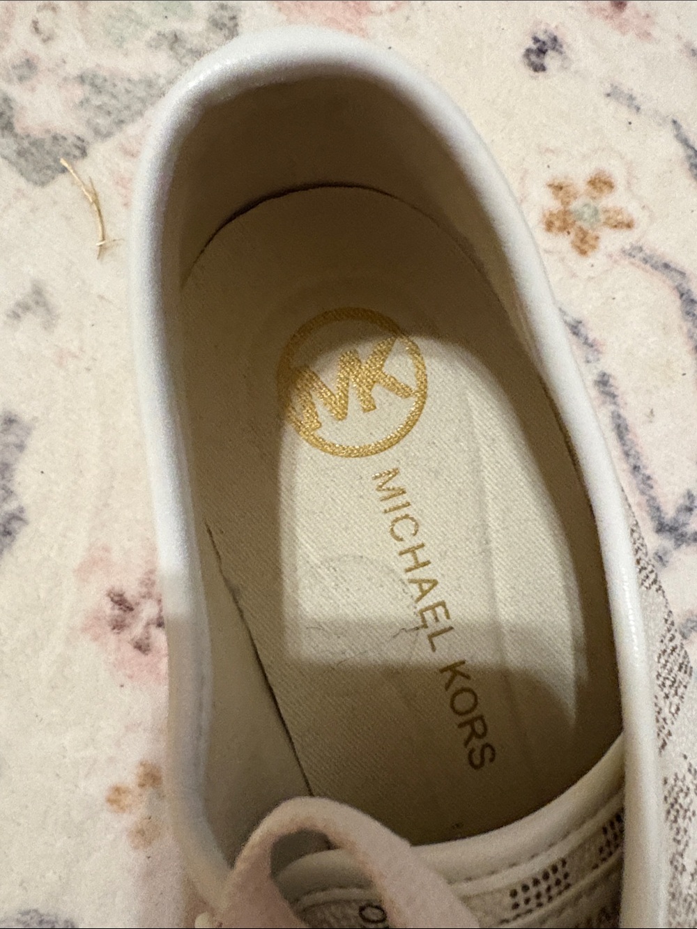 Michael Kors Women's MK Lace Up City Sneakers Vanilla Size 9 M. Women’s - Picture 4 of 8